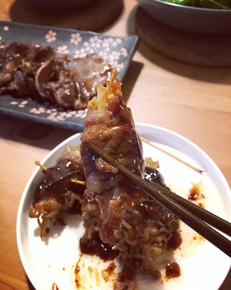 金针菇肥牛卷的做法