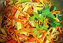 炝拌豆腐丝的做法
