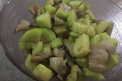 西葫芦炒肉