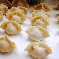 猪肉虾仁胡萝卜饺子的做法图解4