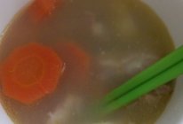 淮山红萝卜排骨汤的做法