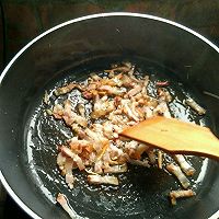 蒜苔丝炒腊肉的做法图解7