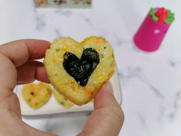 轻松补钙补锌的海苔虾饼饭团