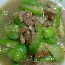 丝瓜炒肉片