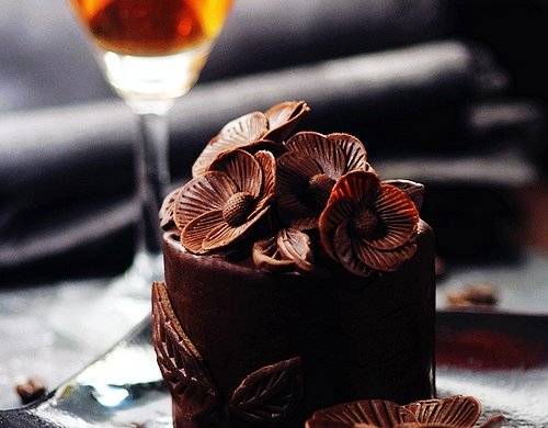巧克力五瓣花蛋糕