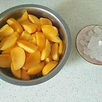 黄桃糖水罐头的做法图解2