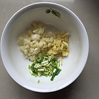肉片家常菜的做法图解1