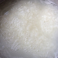 苦瓜咸蛋粥的做法图解7