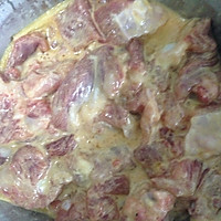 菠萝排骨：酸甜开胃菜的做法图解3