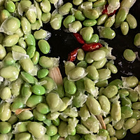 #美食视频挑战赛#草菇炒毛豆的做法图解5