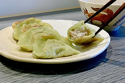 虾仁马蹄煎饺