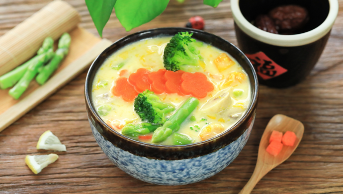 豆浆蔬菜浓汤