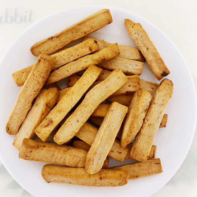草莓饼干条的做法