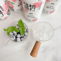 #玩心出道丨夏日DIY玩心潮饮挑战赛#蓝莓气泡水的做法图解1