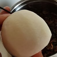 缓解咳嗽——鱼腥草炖梨的做法图解3
