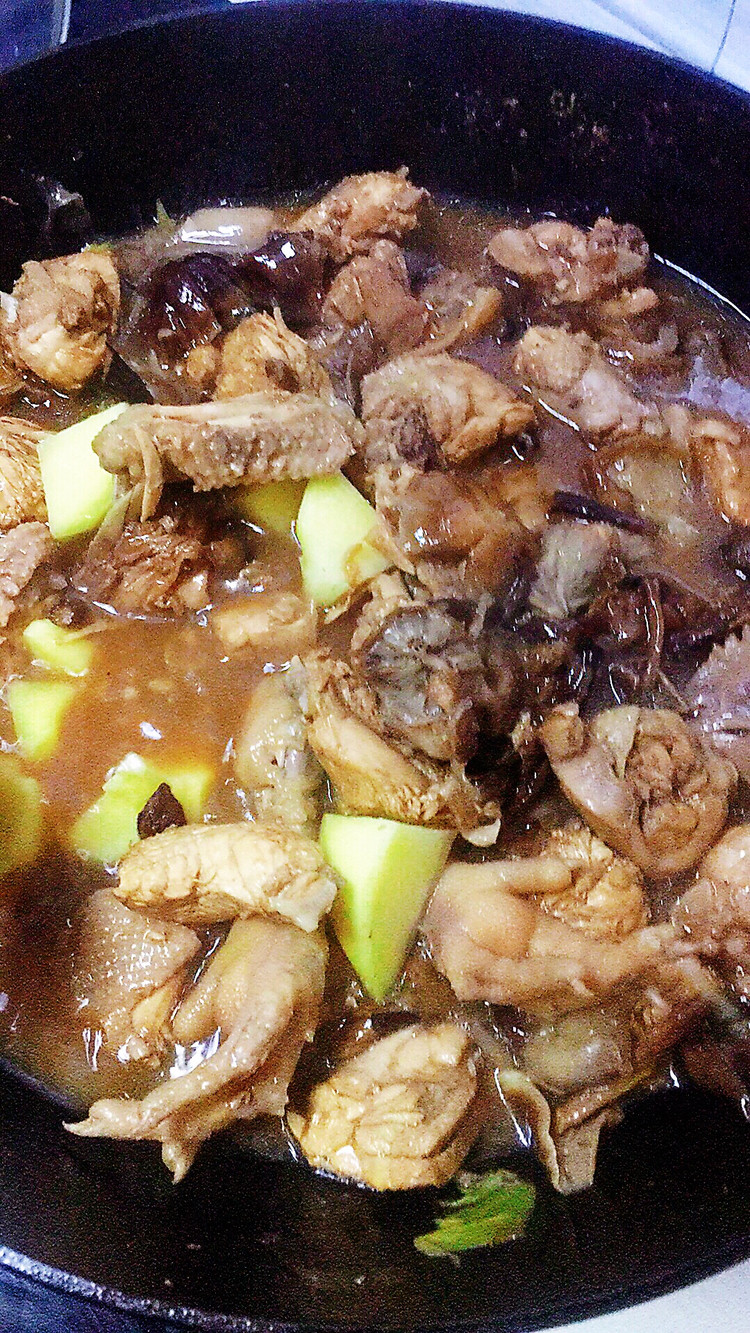 小鸡炖蘑菇的做法
