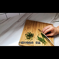 #橄榄中国味 感恩添美味#老少皆宜鲜嫩无比的虾仁豆腐蒸蛋的做法图解3