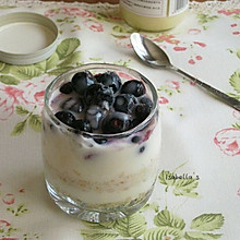 超简易元气早餐——蓝莓燕麦酸奶杯