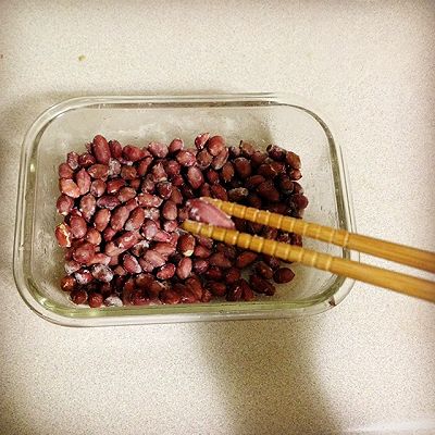 自制简易小零食--微波椒盐花生米