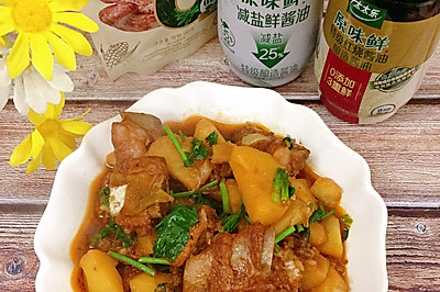 土豆烧排骨