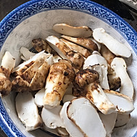 松茸椰子鸡汤的做法图解5