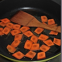 西兰花胡萝卜炒牛肉的做法图解6