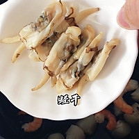 月子汤：红菇虾仁豆腐汤的做法图解3