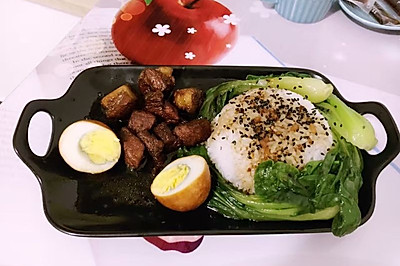 红烧肉盖饭