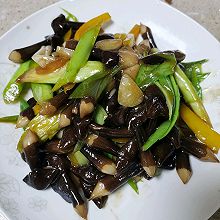 清炒鸡枞菌