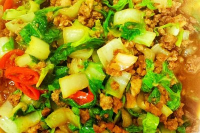 肉末小白菜