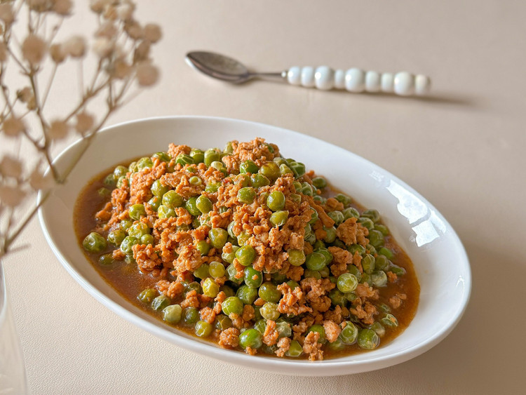 肉末豌豆，记忆中家的味道的做法
