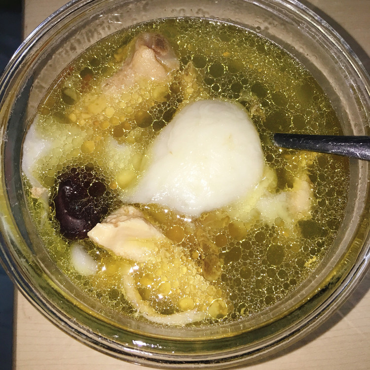 椰子鸡汤的做法
