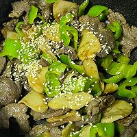 #豪吉小香风 做菜超吃香#川香杏鲍菇青椒炒牛肉的做法图解10