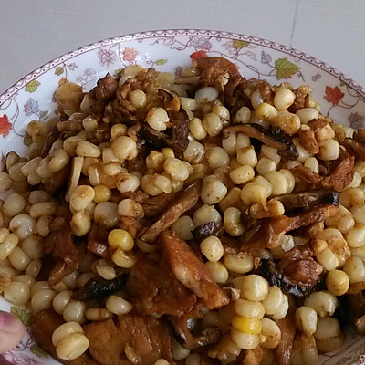 香菇鸡肉玉米粒
