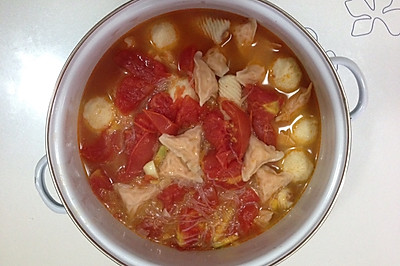 西红柿粉丝丸子汤