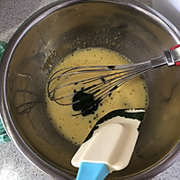 抹茶戚风蛋糕的做法图解6