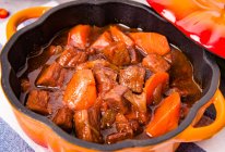 红烩牛肉，贴秋膘必吃的第一道菜的做法