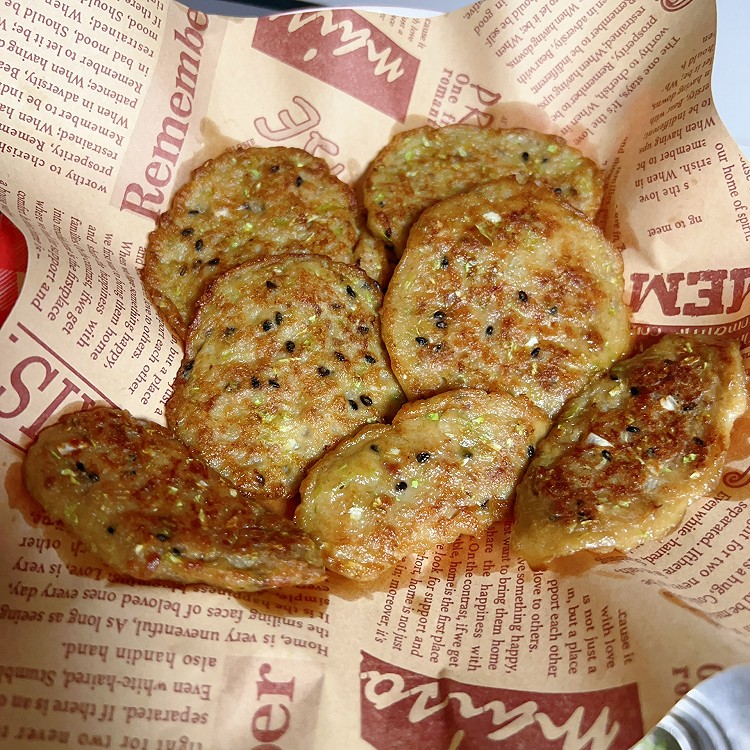 宝宝辅食：猪肉蔬菜饼的做法