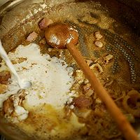 【白汁蘑菇培根意面】的做法图解7