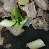 冬瓜排骨汤的做法图解1