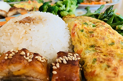 颜值高又美味的鳗鱼饭