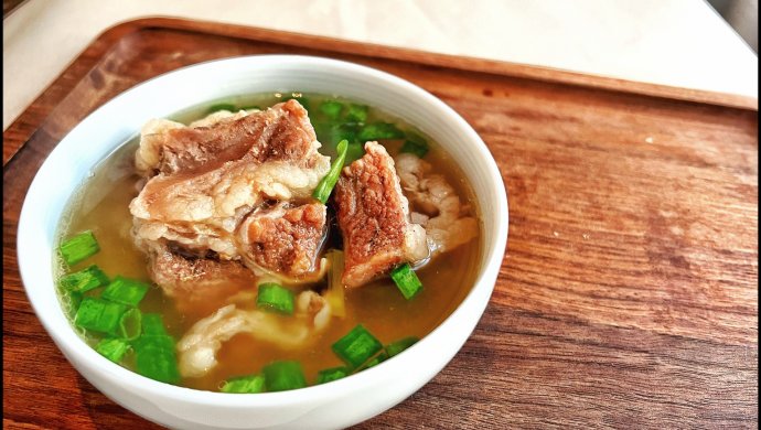 牛排骨清汤