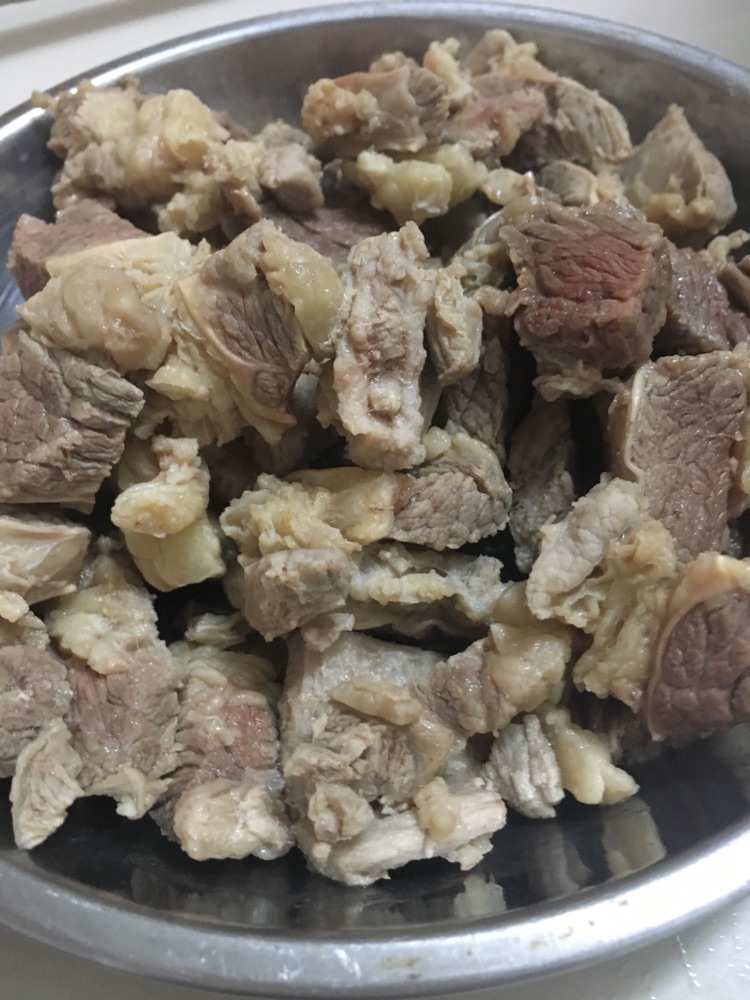 萝卜焖牛腩的做法图解4
