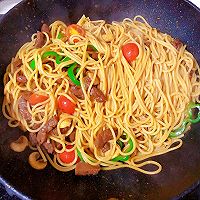 #夏至日，大口吃面#黑椒牛排意面的做法图解10