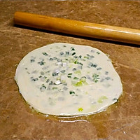 饺子皮篇之--饺子皮篇--葱油饼的做法图解7