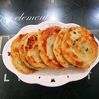 家庭制作葱油饼的做法图解13