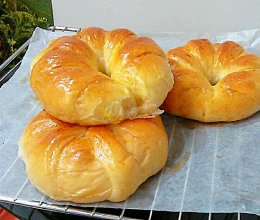 南瓜椰蓉馅面包卷的做法