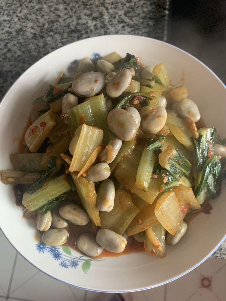 牛皮菜➕胡豆回锅的做法