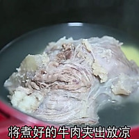 夏天就爱凉拌菜 香菜拌牛肉的做法图解3