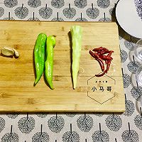 青椒炒笋片#下饭菜的做法图解1